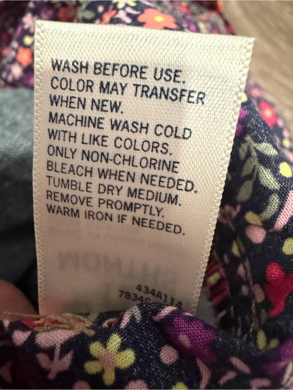 OshKosh B’Gosh Baby Girls Tiered Floral‎ Denim Overall Dress size 12 months